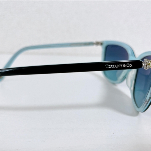 Tiffany sunglasses - Picture 4 of 6